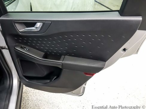Used 2020 Ford Escape SE AWD/4WD image 24