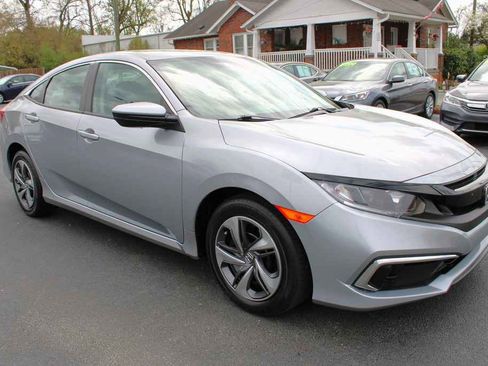 Used 2019 Honda Civic LX image 4