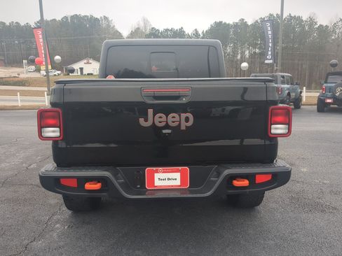 Used 2020 Jeep Gladiator Mojave image 6