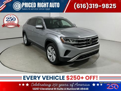 Used 2020 Volkswagen Atlas Cross Sport SEL AWD/4WD image 1