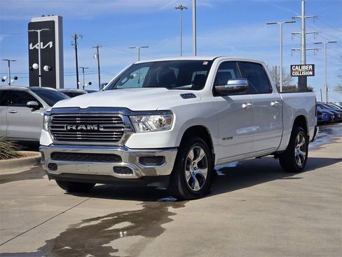 Used 2024 RAM 1500 Laramie image 2