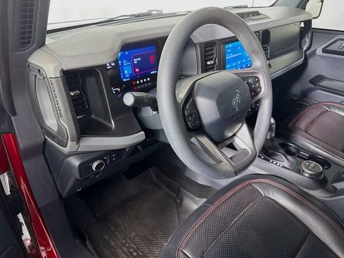Used 2021 Ford Bronco 4-Door AWD/4WD image 9