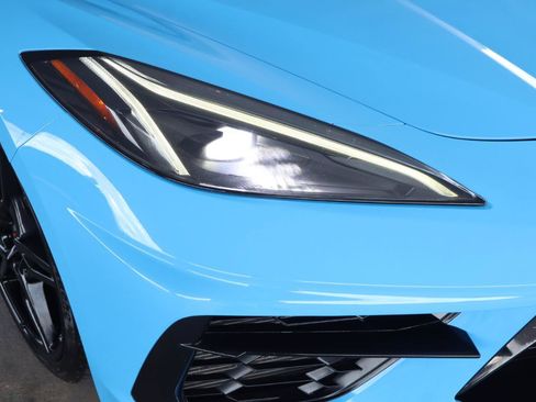Used 2021 Chevrolet Corvette Stingray Coupe w/ 1LT RWD image 15