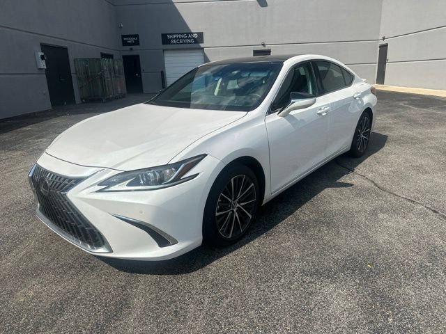 Certified 2024 Lexus ES 350 w/ Premium Package FWD image 7
