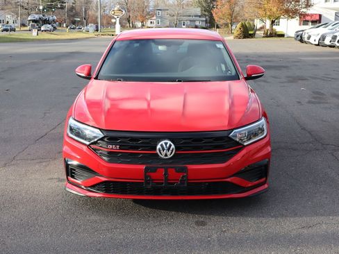 Used 2020 Volkswagen Jetta GLI image 2
