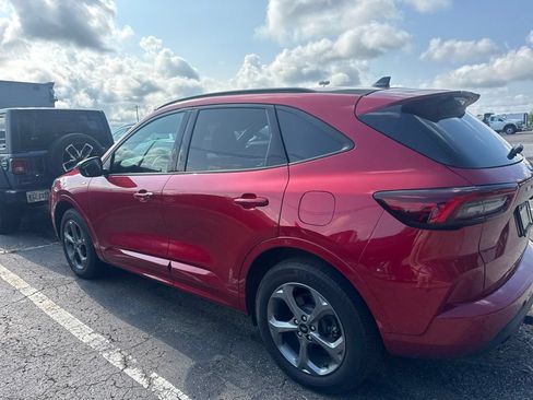 Used 2024 Ford Escape ST-Line w/ Tech Pack #1 AWD/4WD image 10