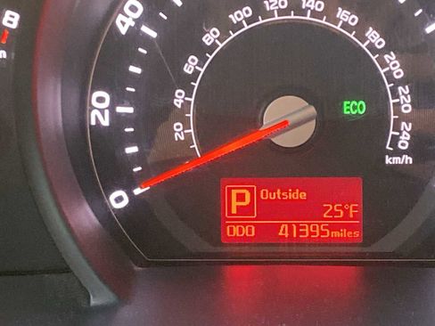 Used 2016 Kia Sportage LX image 19