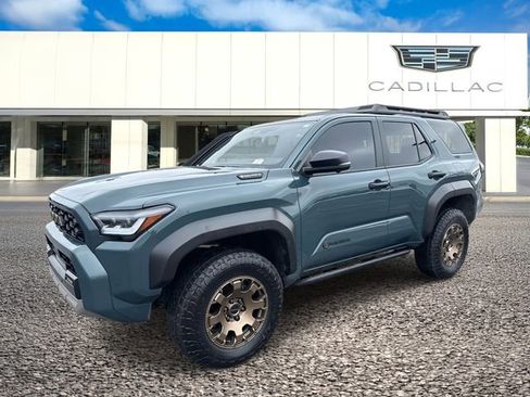 Used 2025 Toyota 4Runner Trailhunter image 1
