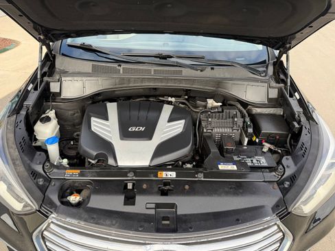 Used 2018 Hyundai Santa Fe Limited image 45