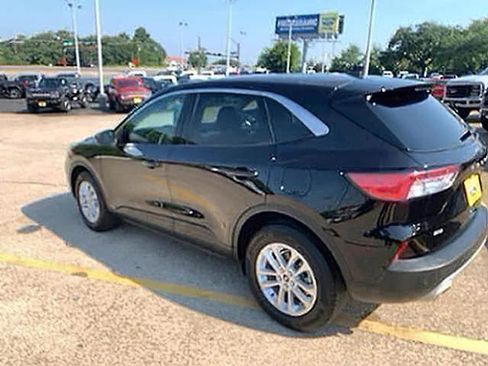 Used 2021 Ford Escape SE AWD/4WD image 7