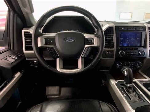 Used 2020 Ford F150 Lariat image 12