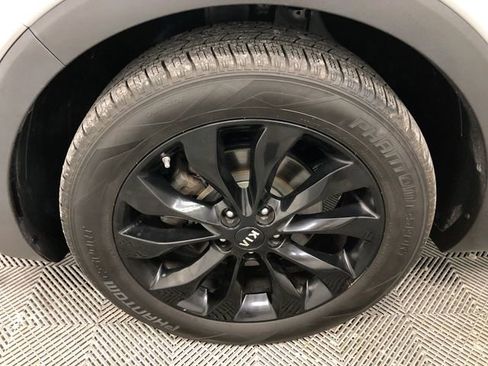 Used 2020 Kia Sorento EX AWD/4WD image 28