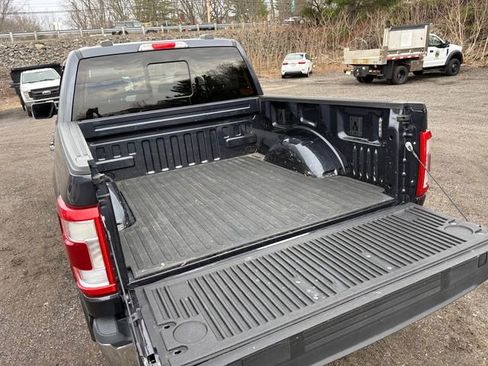 Used 2021 Ford F150 Lariat image 11