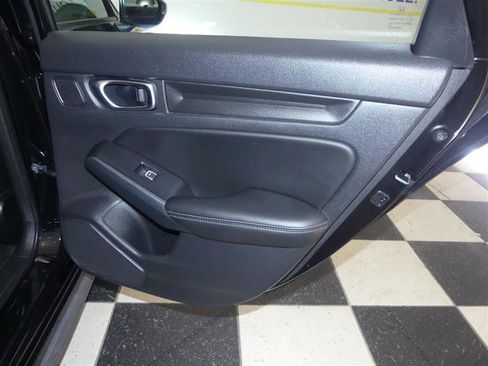 Used 2022 Honda Civic EX-L image 27