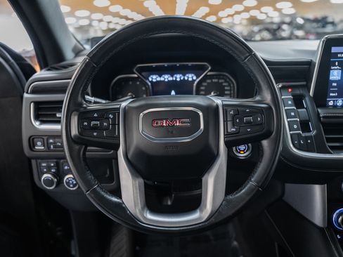 Used 2021 GMC Yukon SLT image 38