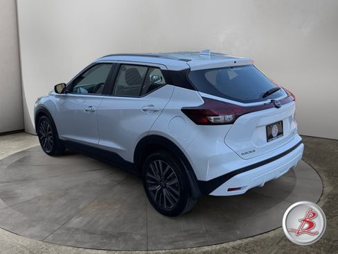 Used 2024 Nissan Kicks SV FWD image 5