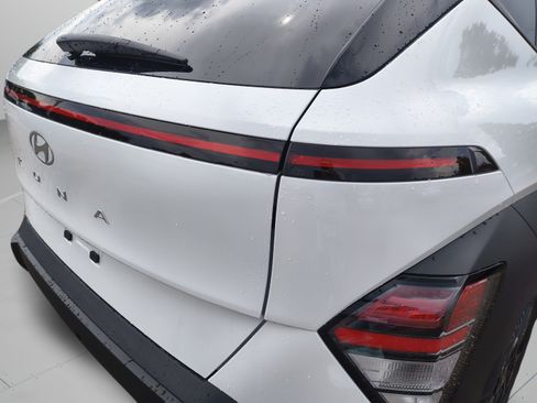New 2027 Hyundai Kona SEL Sport FWD image 31