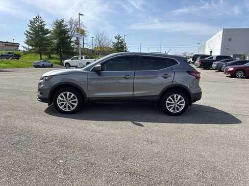 Certified 2021 Nissan Rogue Sport S image 8