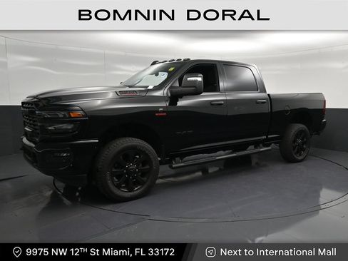 Used 2025 RAM 2500 Big Horn AWD/4WD image 1