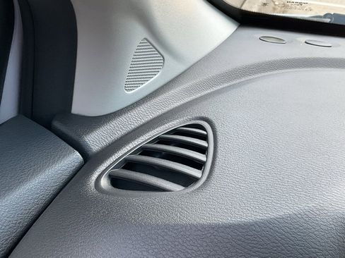 New 2025 Nissan Versa SV w/ Trunk Package image 23