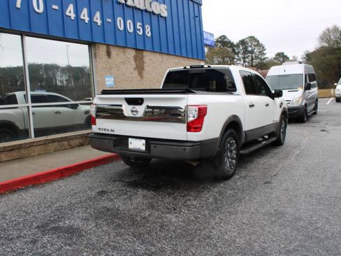 Used 2017 Nissan Titan Platinum Reserve image 4