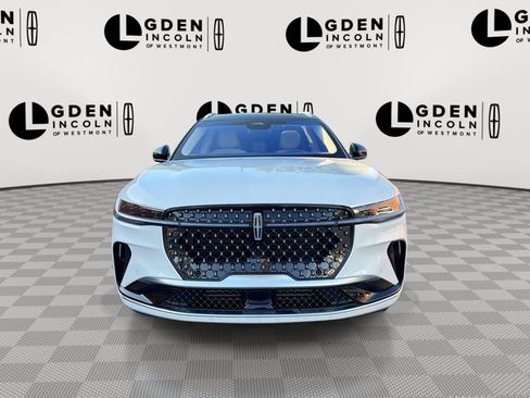 Used 2024 Lincoln Nautilus Black Label AWD/4WD image 3