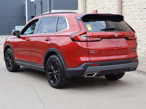 Used 2023 Honda CR-V Sport Touring image 3
