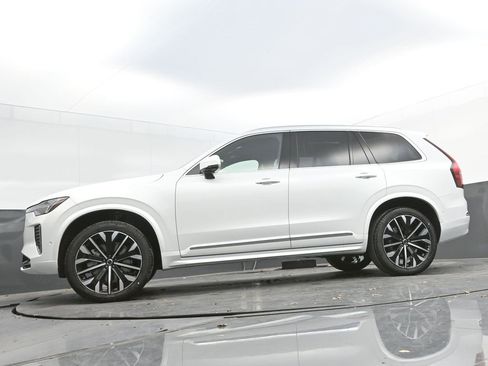 New 2026 Volvo XC90 B6 Ultra image 26