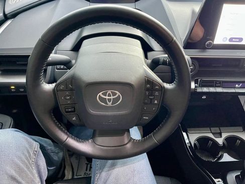 Used 2024 Toyota Prius LE image 14