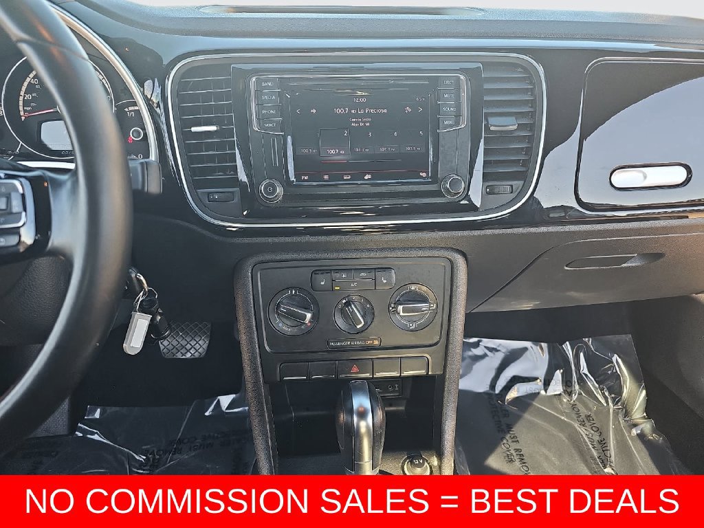 Used 2016 Volkswagen Beetle 1.8T SE FWD image 19