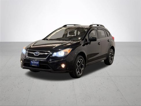 Used 2015 Subaru Crosstrek 2.0i Premium AWD/4WD image 2
