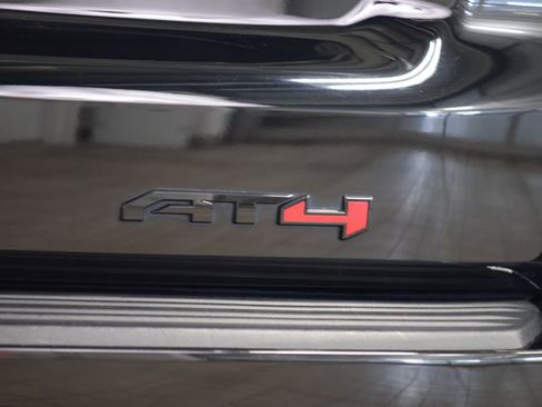 Used 2023 GMC Yukon AT4 w/ AT4 Premium Plus Package image 23