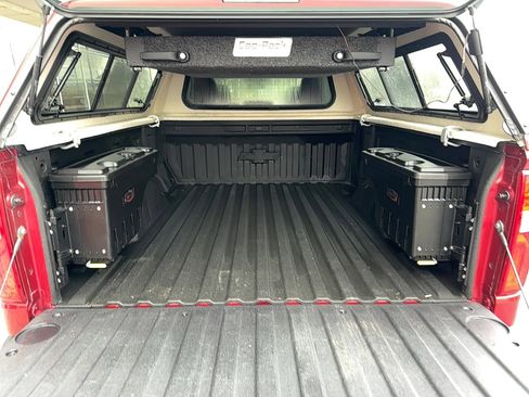 Used 2019 Chevrolet Silverado 1500 RST image 25