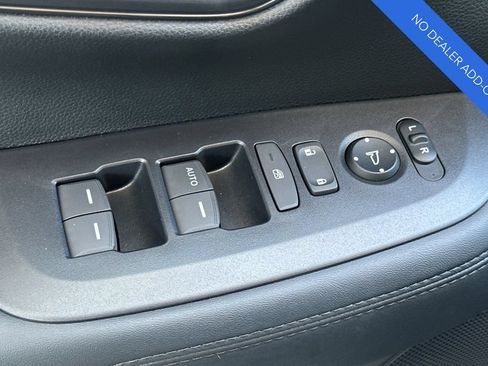 Certified 2026 Honda HR-V LX image 12