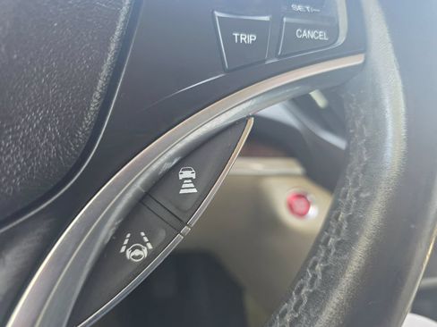 Used 2018 Acura MDX SH-AWD image 18