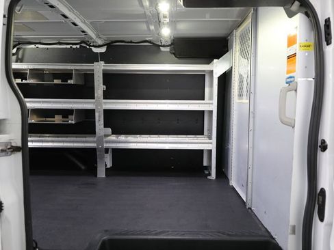 Used 2017 Ford Transit 150 130 Low Roof RWD image 8