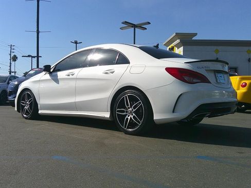Used 2018 Mercedes-Benz CLA 250 image 5