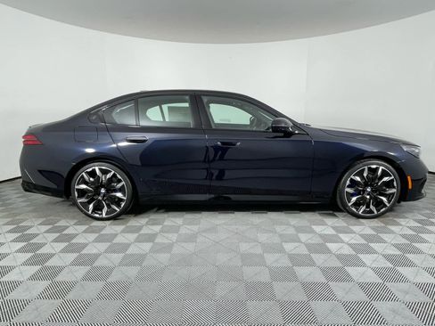 New 2026 BMW 530i w/ M Sport Package RWD image 2