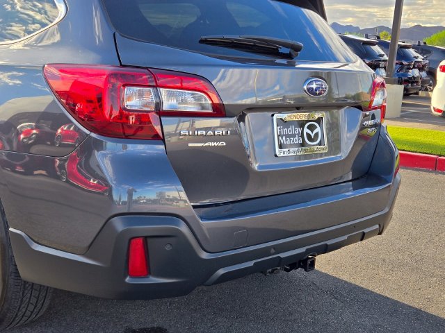 Used 2019 Subaru Outback 3.6R Limited AWD/4WD image 5