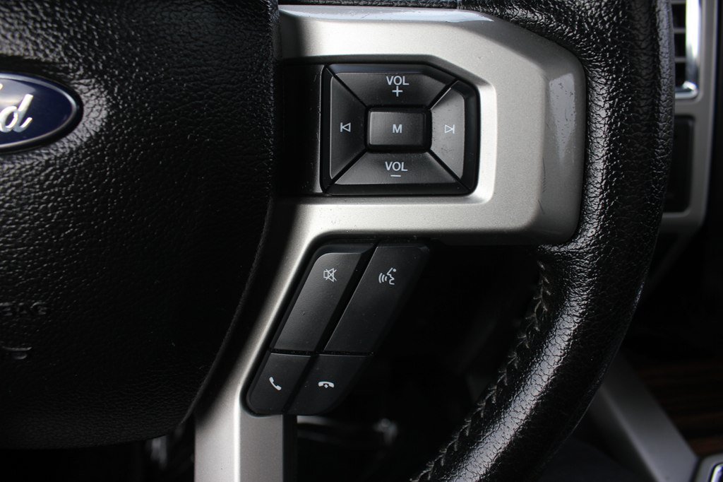 Used 2016 Ford F150 Lariat w/ Equipment Group 502A Luxury AWD/4WD image 13
