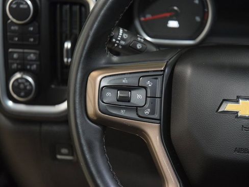 Used 2023 Chevrolet Silverado 2500 High Country w/ Z71 Off-Road Package image 39