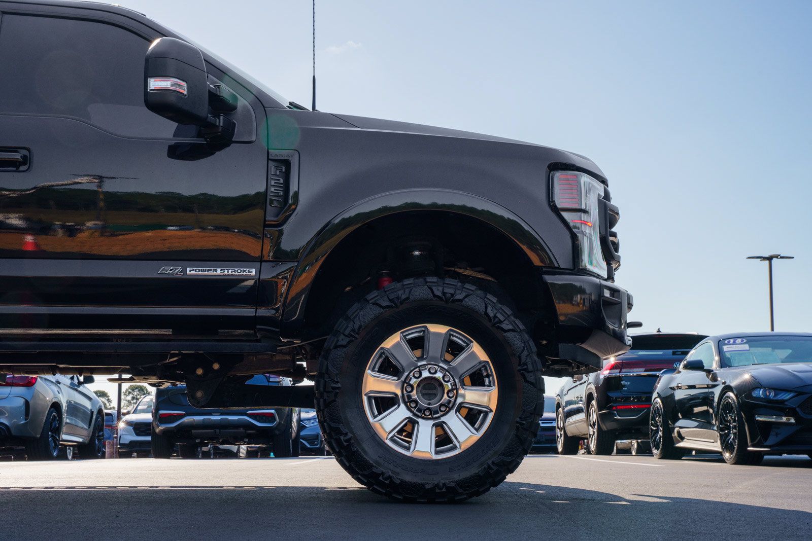 Certified 2022 Ford F250 Lariat w/ Tremor Off-Road Package AWD/4WD image 16