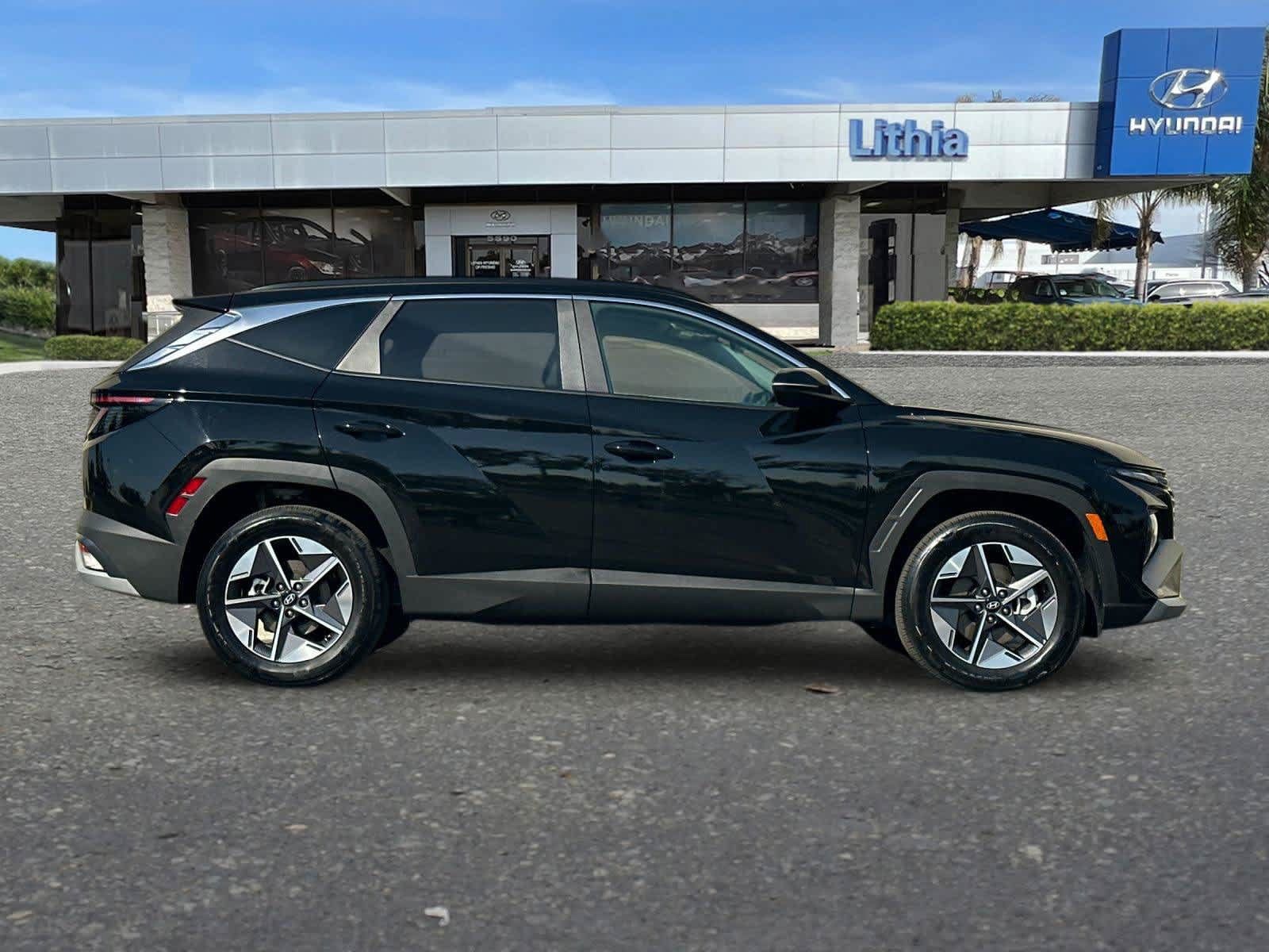 Used 2025 Hyundai Tucson SEL AWD/4WD image 9
