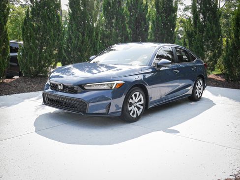 Used 2026 Honda Civic LX image 5