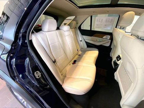 Used 2022 Mercedes-Benz GLE 350 4MATIC image 22