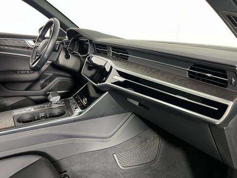 Used 2022 Audi A6 Premium Plus image 36