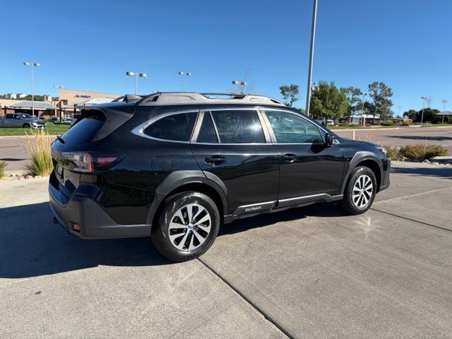 Used 2024 Subaru Outback Premium AWD/4WD image 14