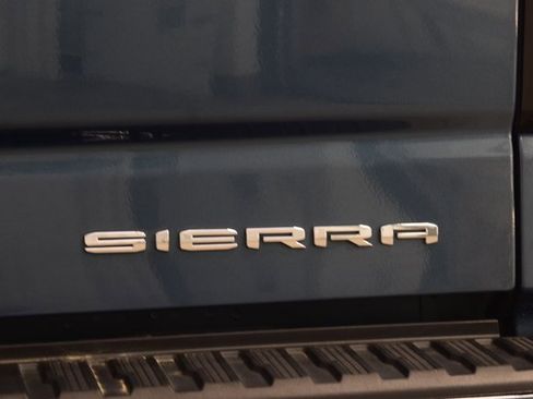 Used 2024 GMC Sierra 1500 Denali w/ Technology Package image 23