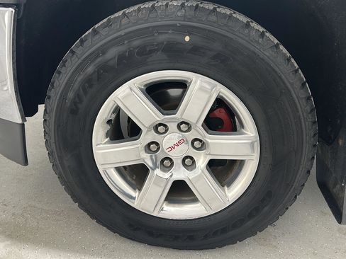 Used 2017 GMC Sierra 1500 SLT w/ Suspension Package, Off-Road image 29