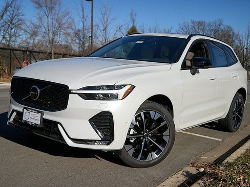 New 2026 Volvo XC60 B5 Plus w/ Protection Package Premier image 2
